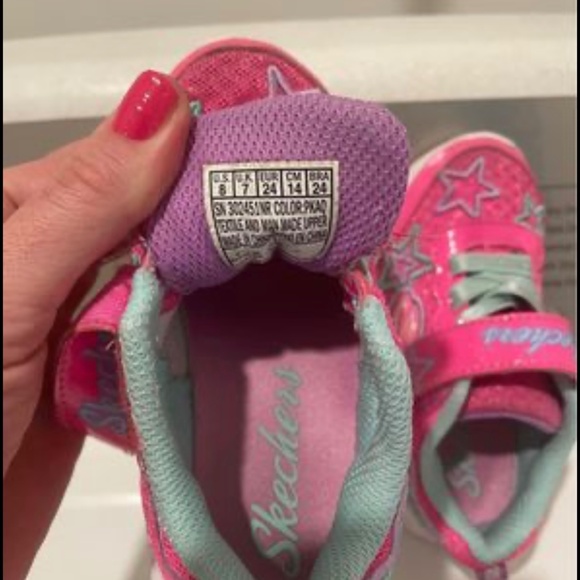 Toddler size 8 Sketchers Hot Pink and sparkly - Picture 3 of 3